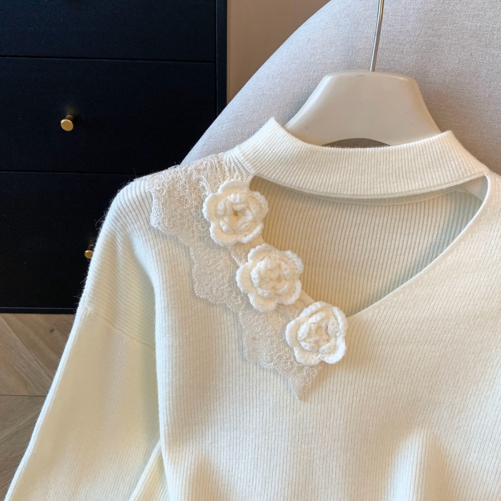 Hollow stereoscopic pullover niche halter sweater