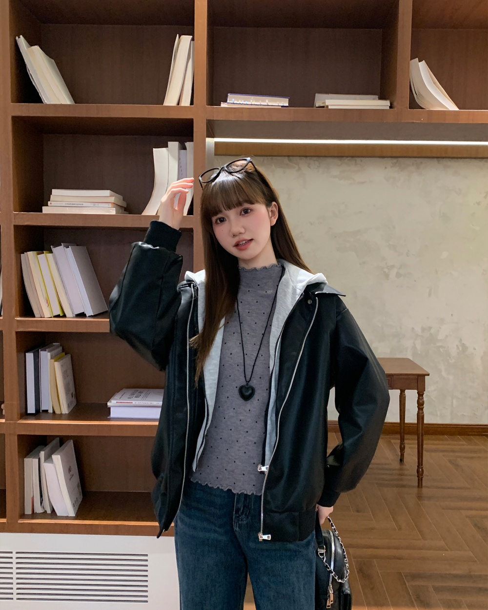 Autumn and winter thick leather coat locomotive coat