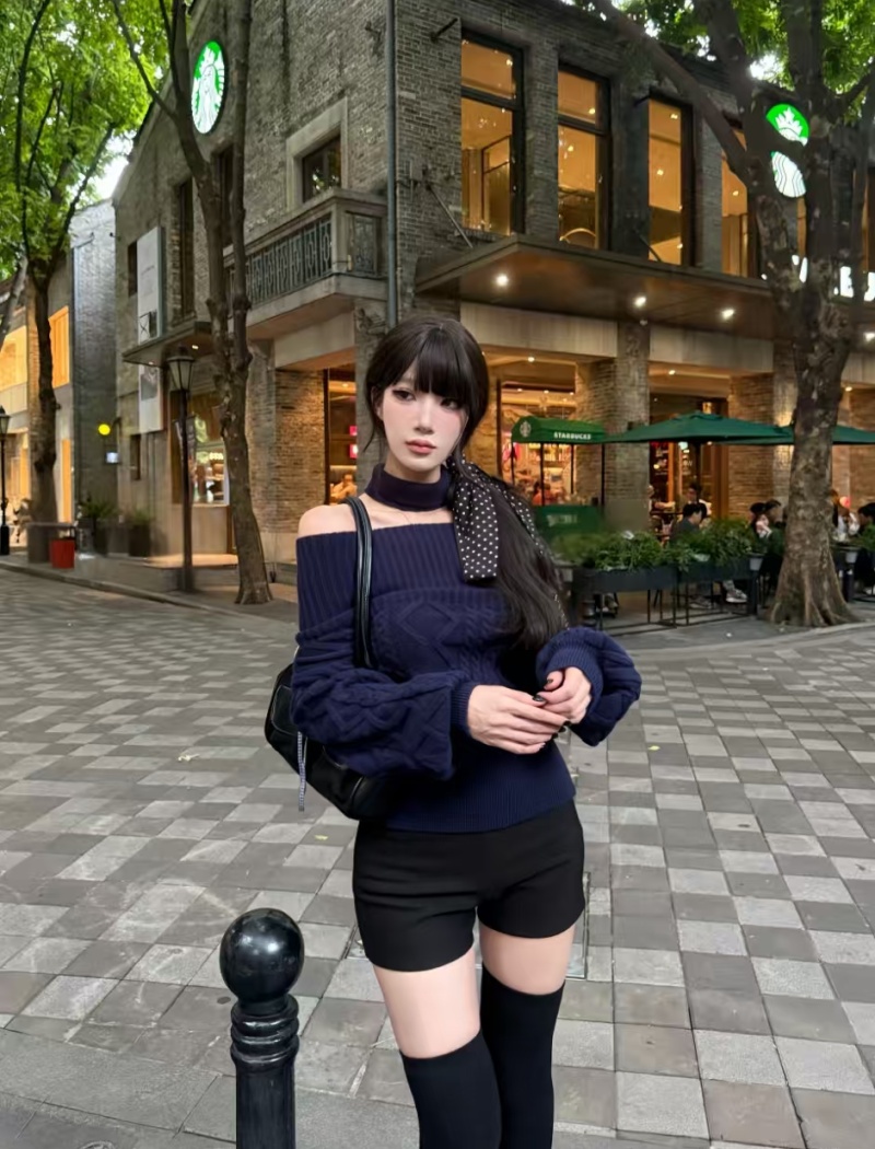 Wears outside tops flat shoulder sweater for women