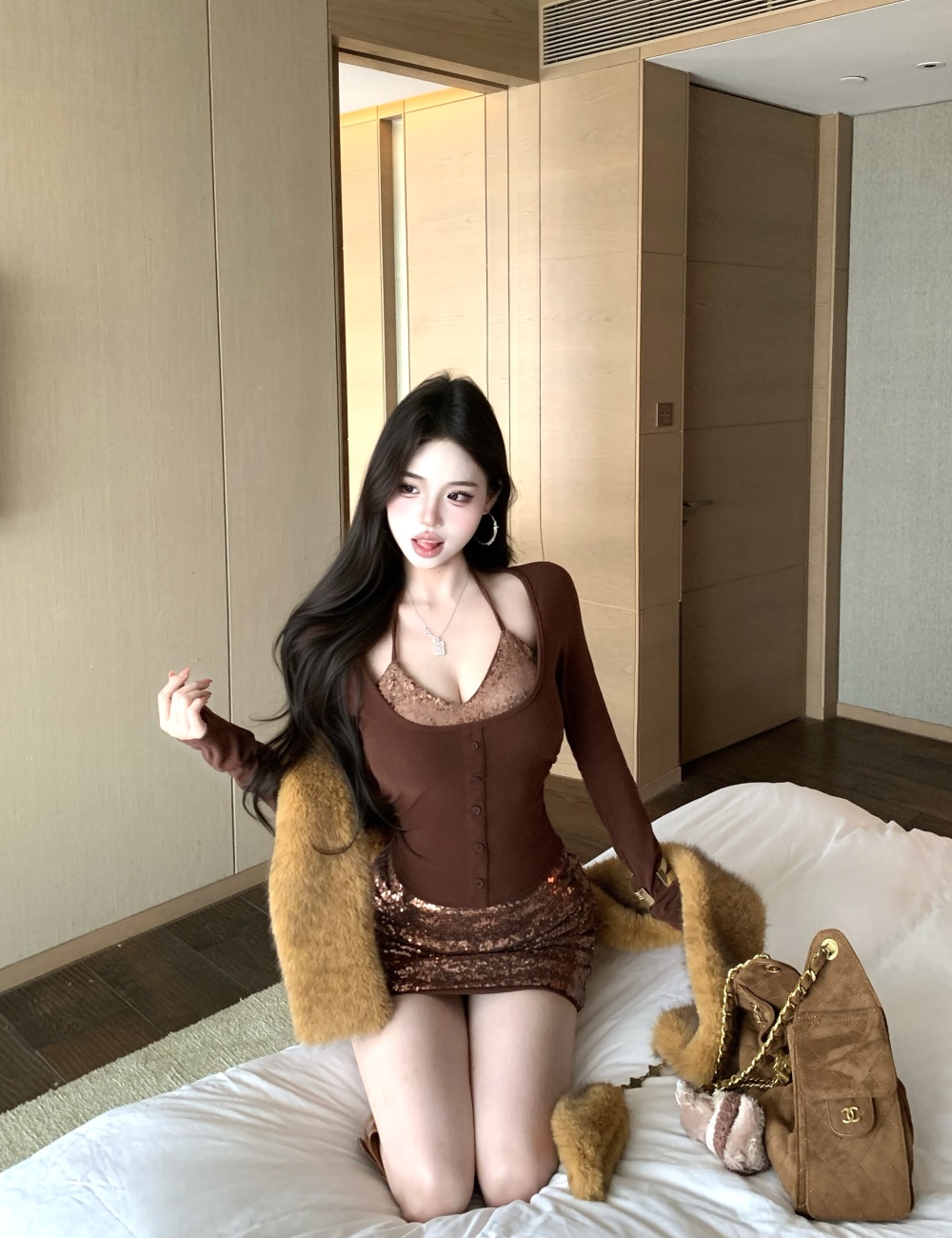 Sexy knitted tops Pseudo-two spicegirl skirt a set