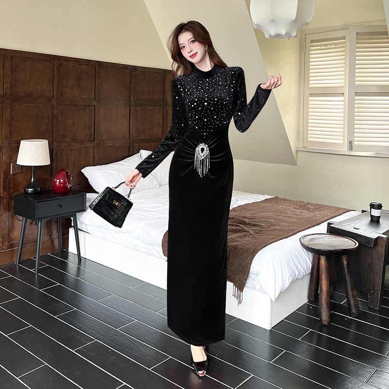 Autumn fashion long dress golden velvet dress