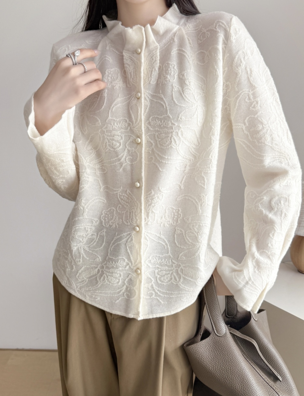 Knitted jacquard wool fungus collar cardigan