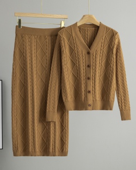 Knitted twist pattern cardigan high waist retro sweater 2pcs set