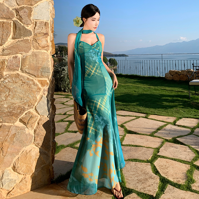 Long summer sling pinched waist streamer dress