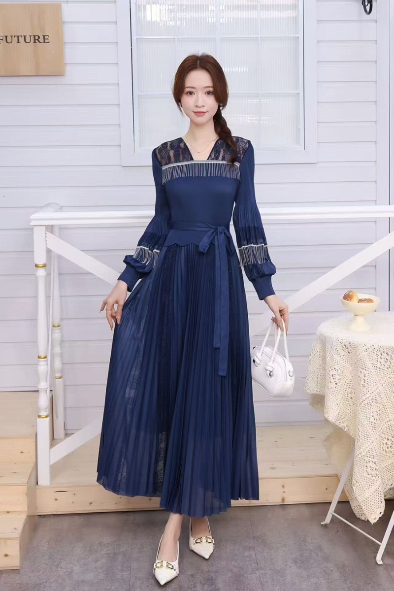 Pleated splice European style lantern sleeve dress