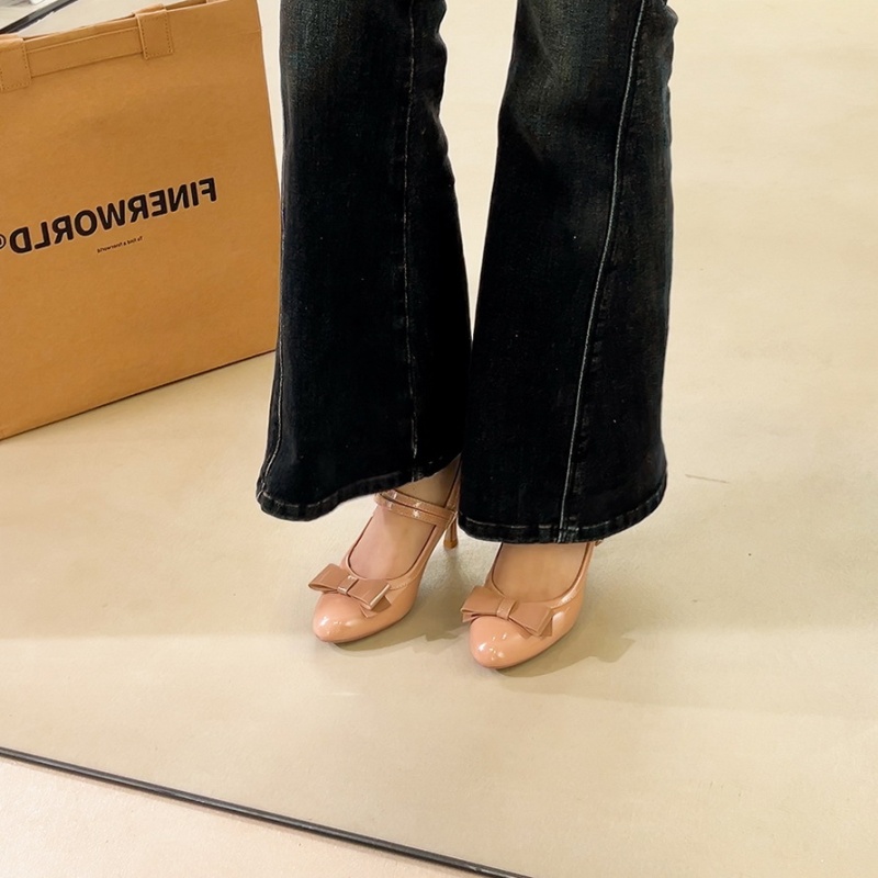 Patent leather high-heeled shoes for women