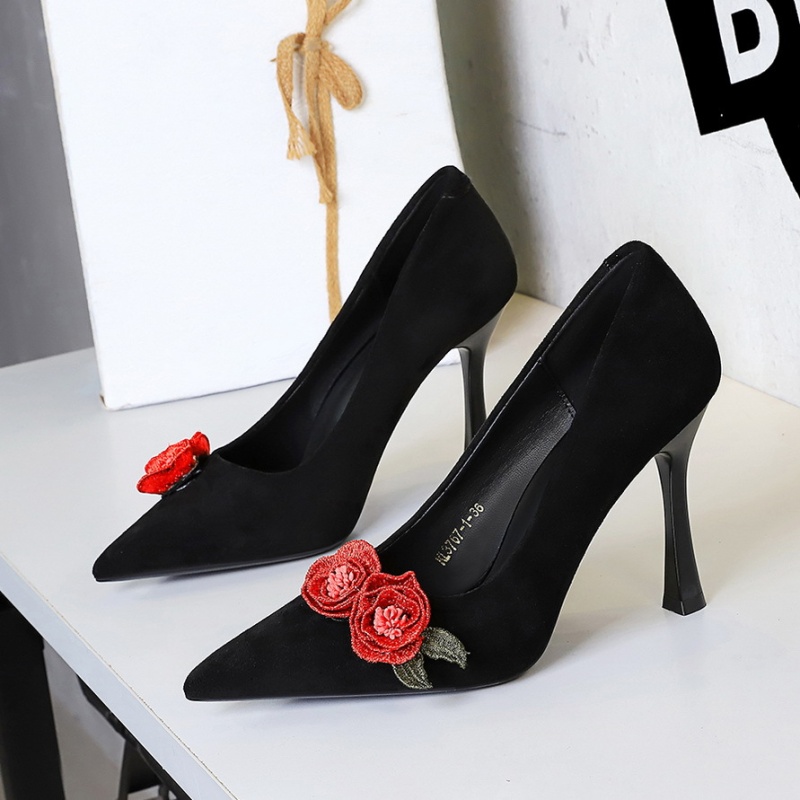 Pointed high-heeled shoes low lazy shoes for women