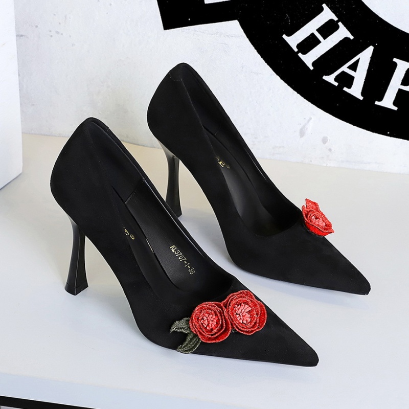 Pointed high-heeled shoes low lazy shoes for women