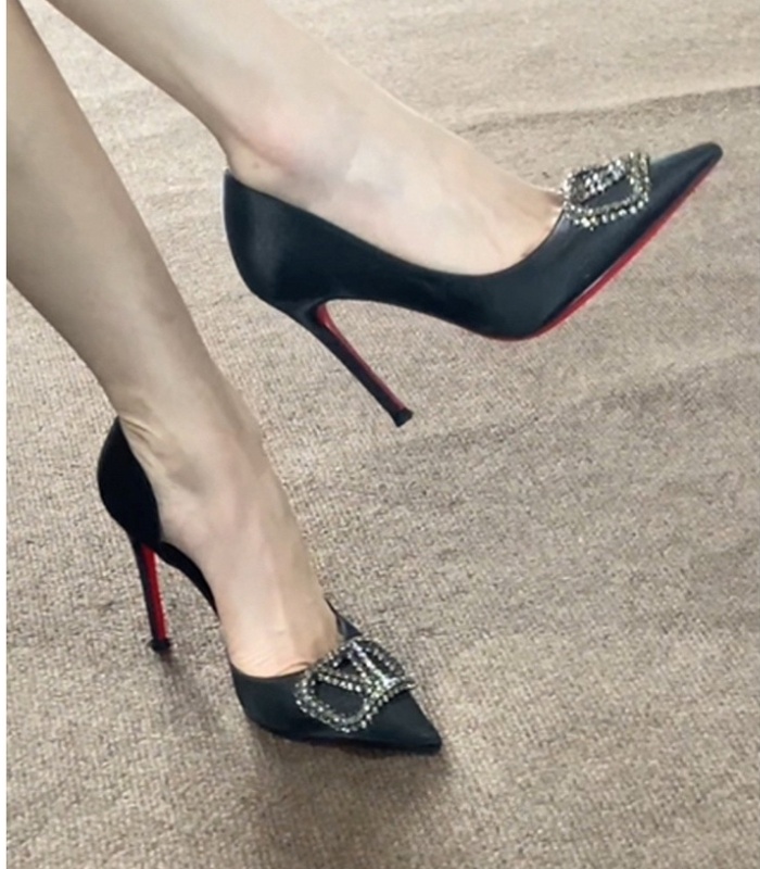 Sexy fine-root shoes low high-heeled shoes