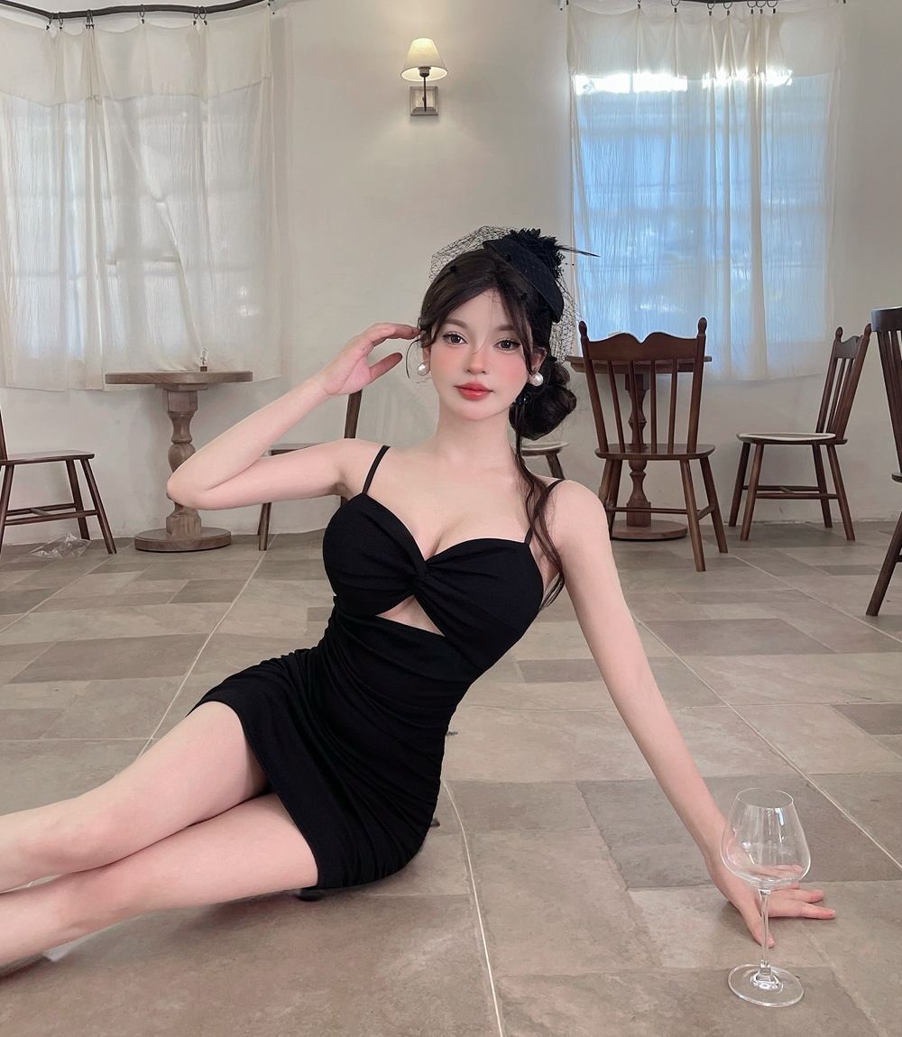 Low-cut V-neck spicegirl T-back sexy slim sling dress