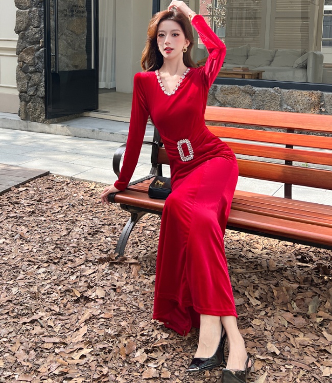 Fashion golden velvet long dress V-neck package hip dress