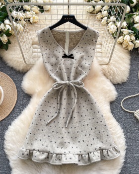 Sleeveless bow dress sweet sleeveless dress for women