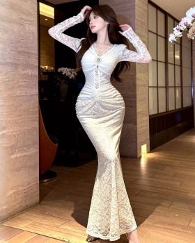 Lace V-neck slim dress mermaid tender long dress