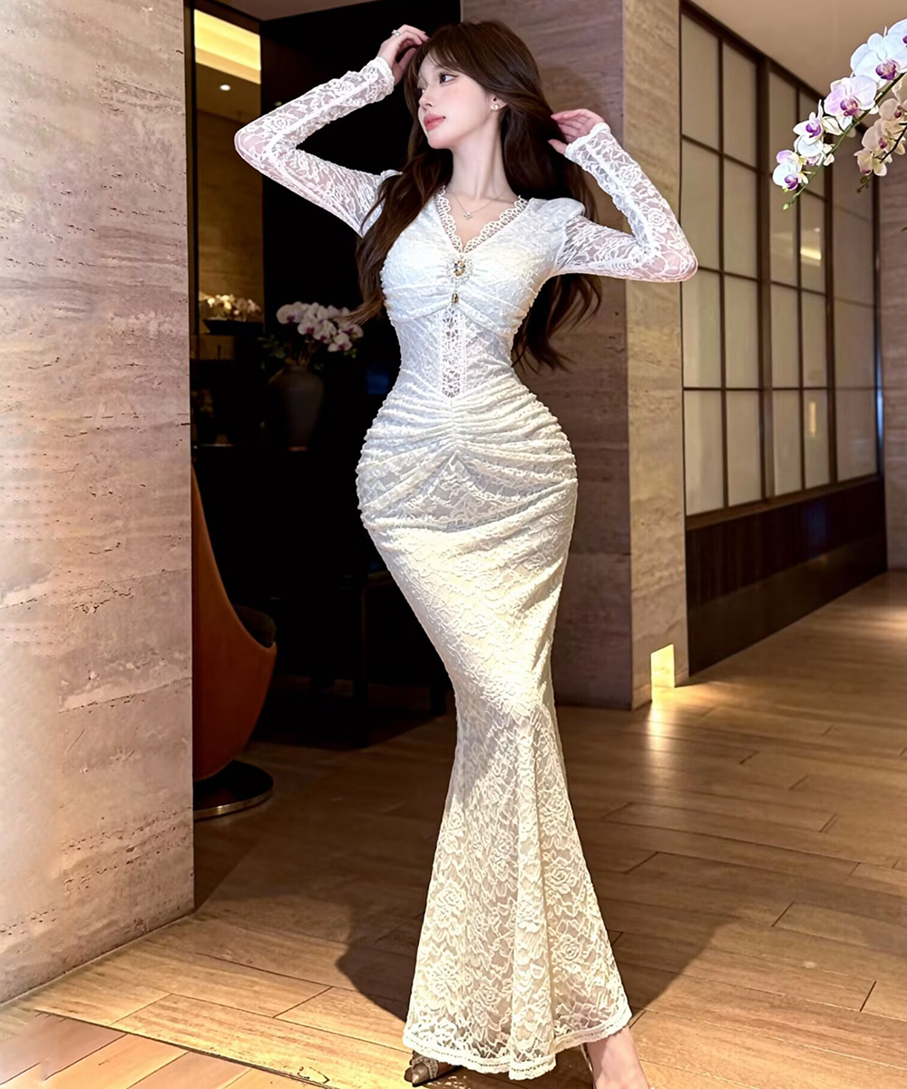 Lace V-neck slim dress mermaid tender long dress