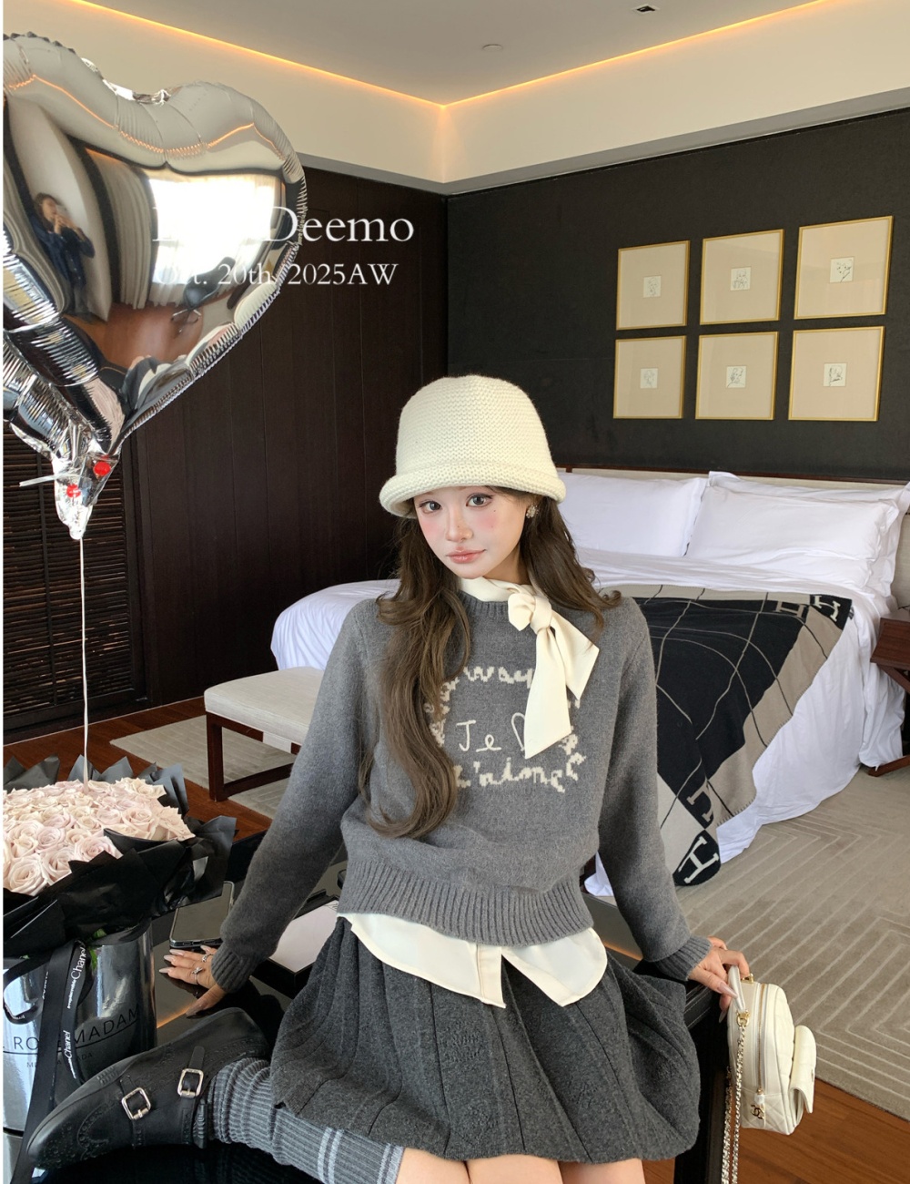 Embroidery stereoscopic pullover thermal sweater