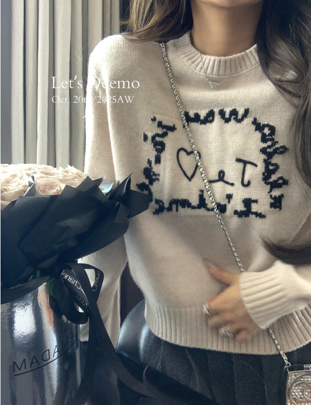 Embroidery stereoscopic pullover thermal sweater