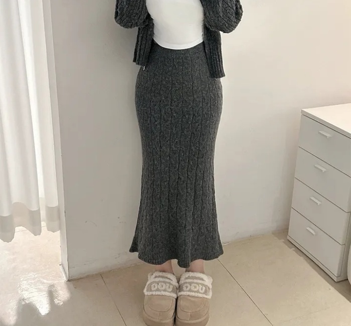 High waist skirt autumn and winter sweater a set for women