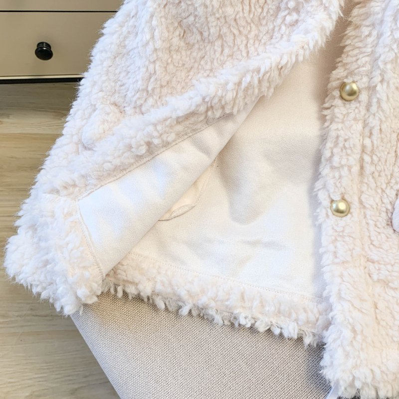 Simple waistcoat outside the ride tops for women