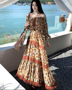 Retro long sleeve floral large yard tassels dress