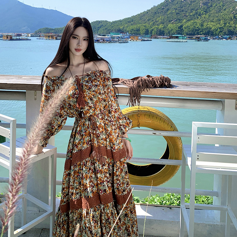 Retro long sleeve floral large yard tassels dress