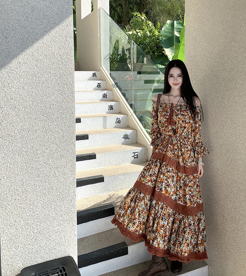 Retro long sleeve floral large yard tassels dress