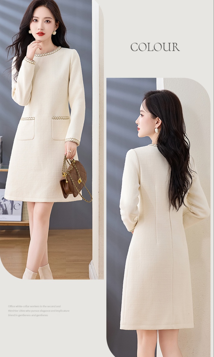 Beading V-neck Western style dress for women