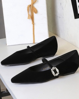 Casual pointed rhinestone buckle shoes for women