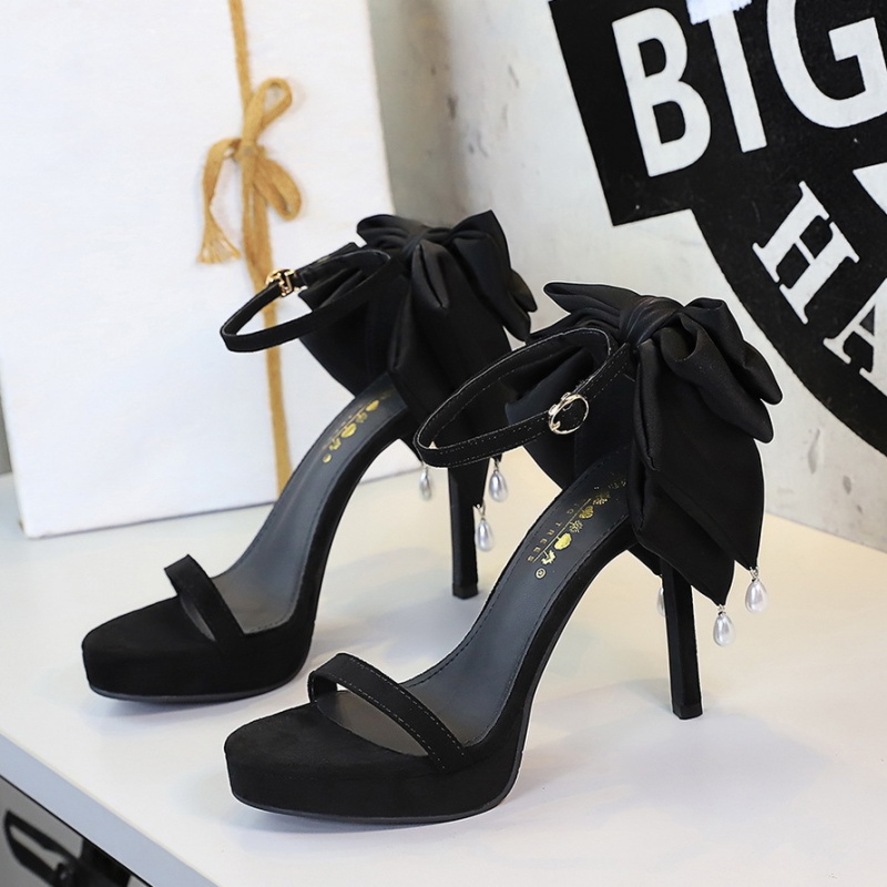 Open toe bow pearl sandals for women