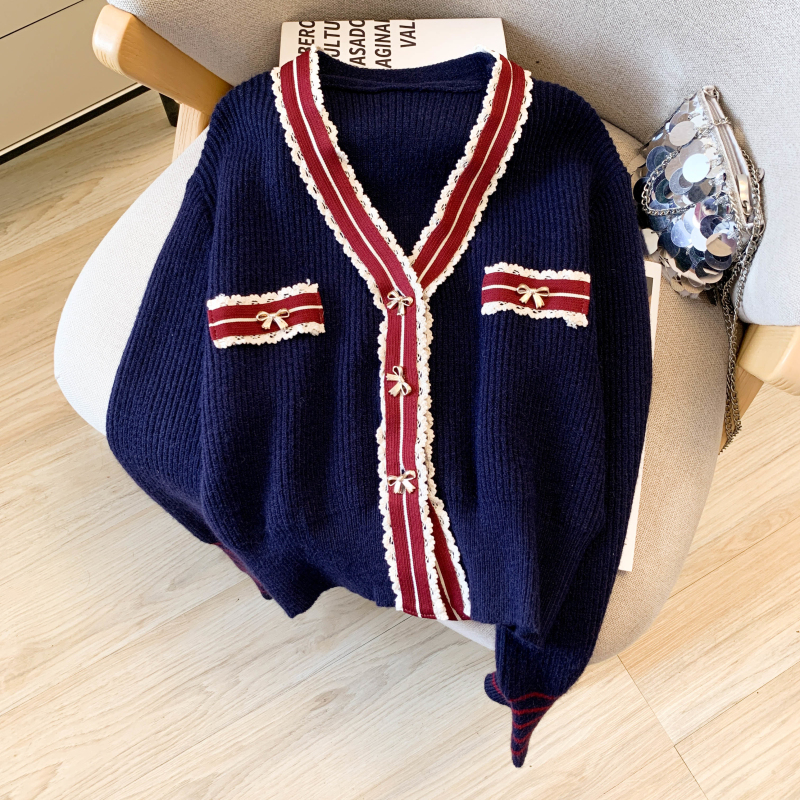 Knitted thermal V-neck tops chanelstyle thick coat