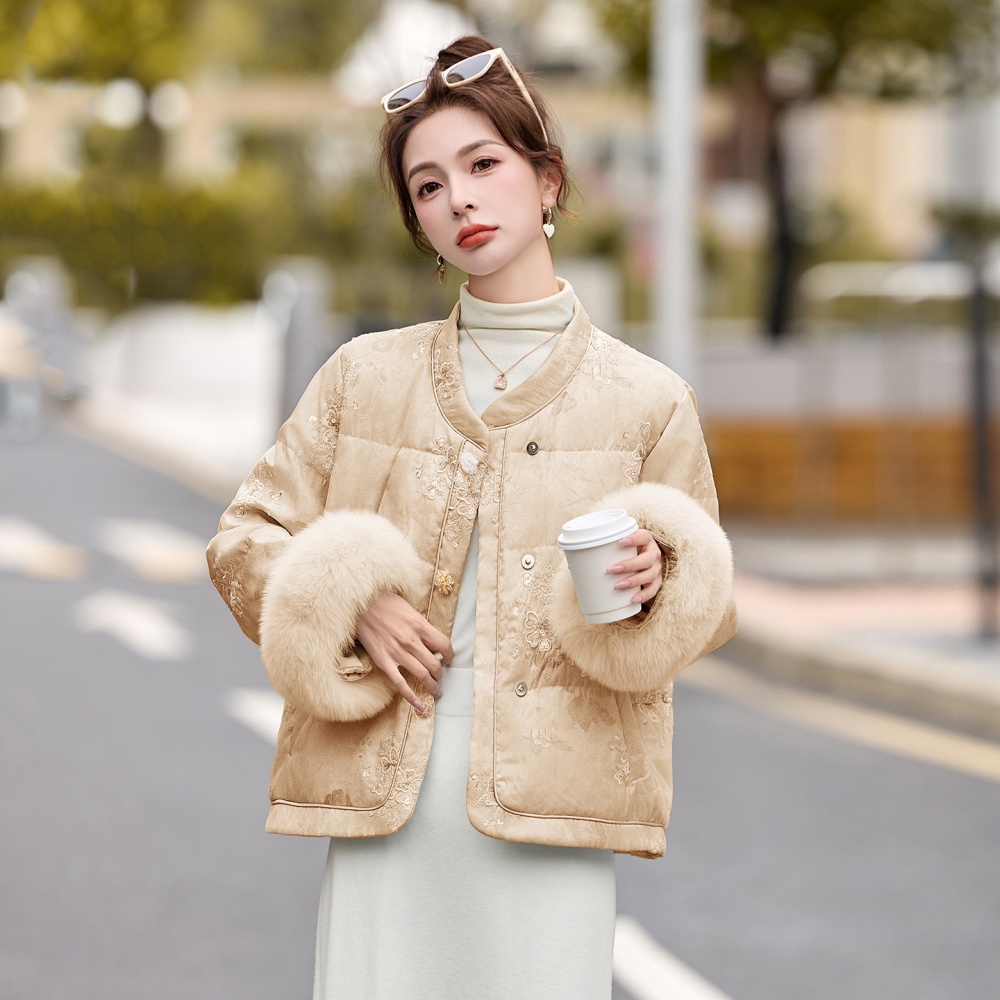 Embroidery fox fur winter Chinese style short down coat