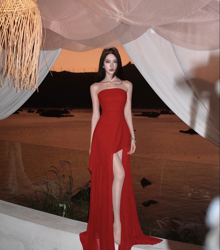 Wrapped chest banquet dress temperament red long dress