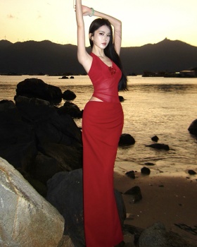 Seaside red evening dress banquet dress for women