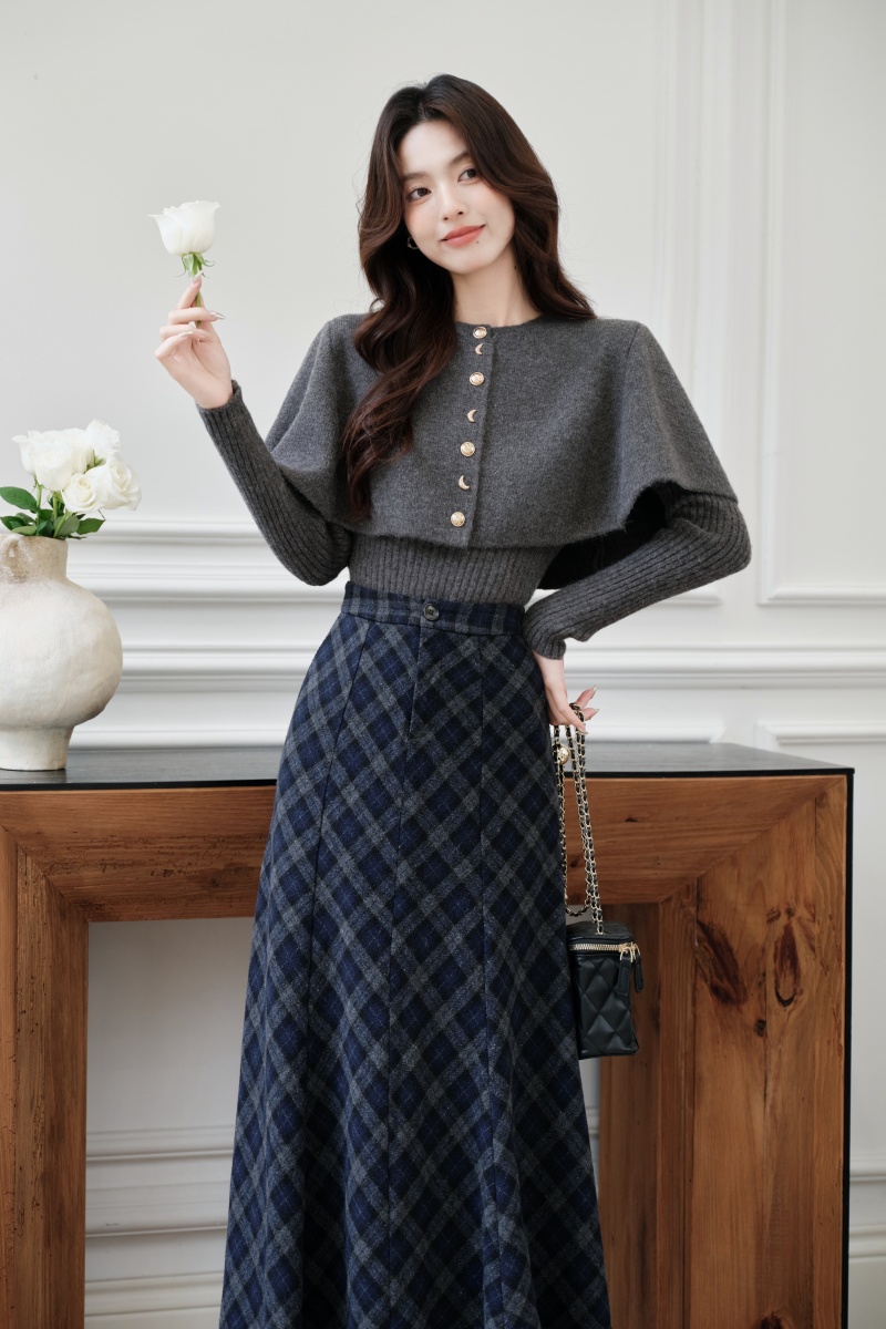 Plaid gray cloak twill sueding sweater a set