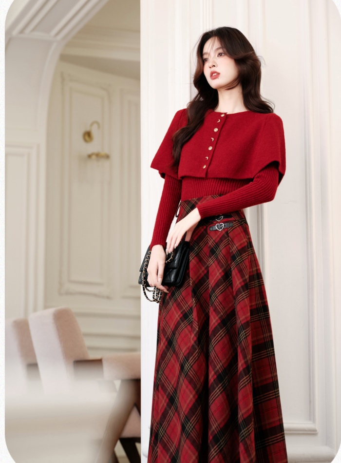 Christmas red cell pattern skirt red sweater a set