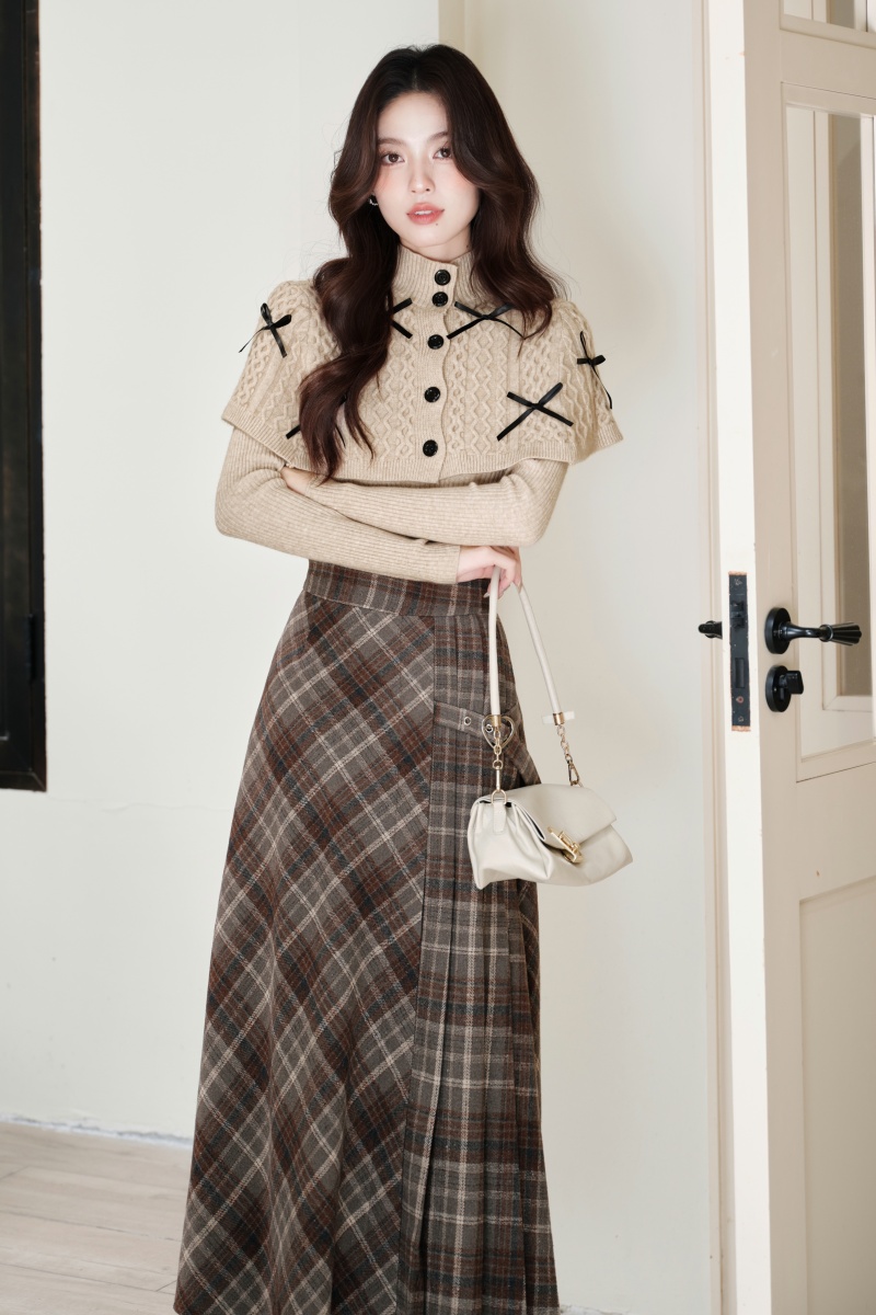 Plaid sweater sueding skirt a set