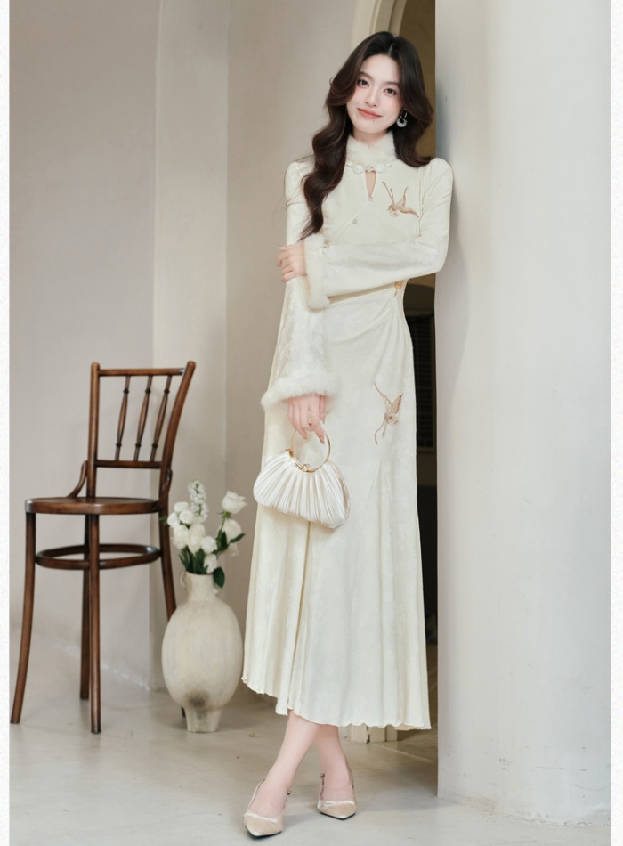 Thick cheongsam white dress