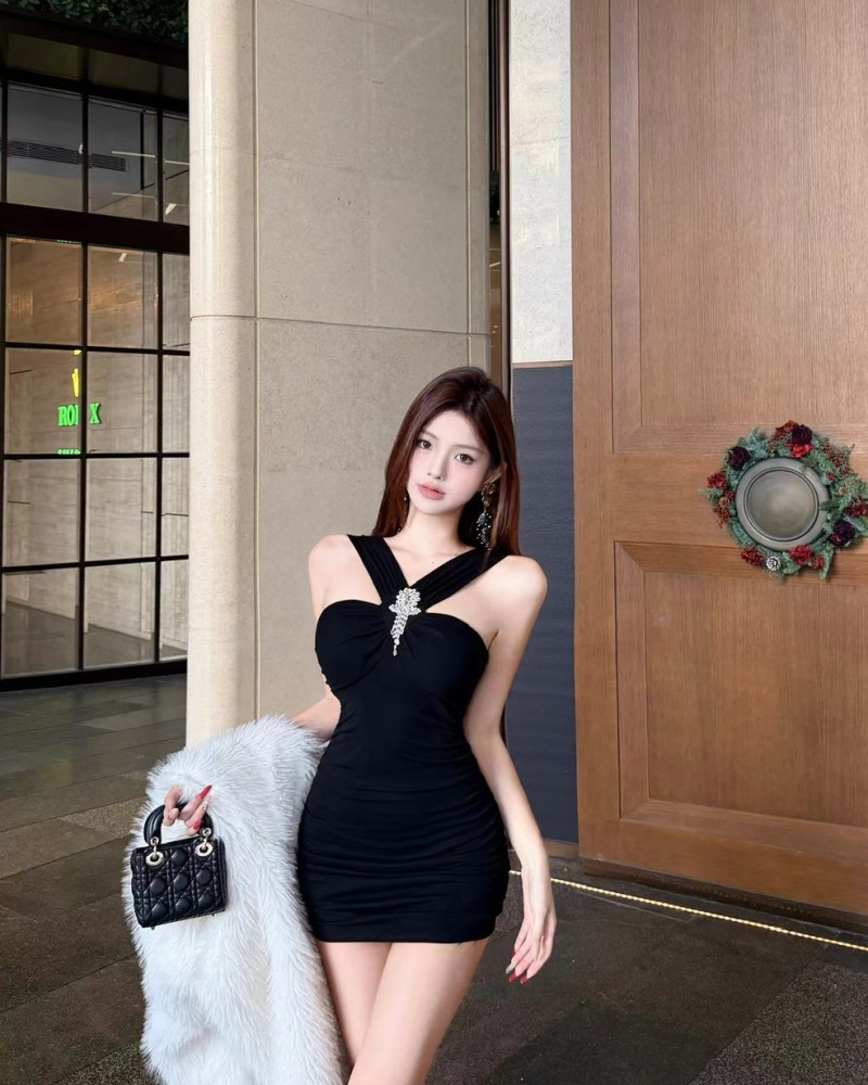 Bottoming elasticity cotton low-cut short dress