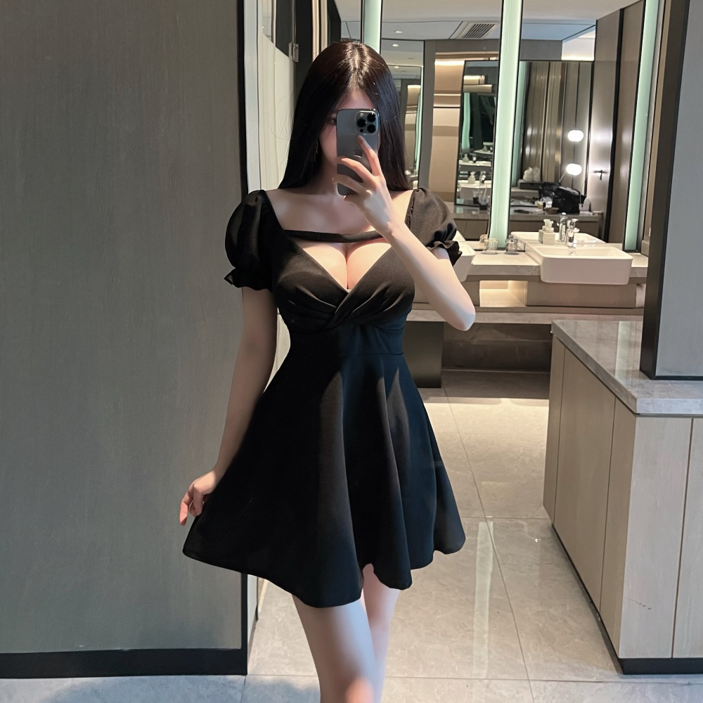 Pinched waist sexy big skirt low collar short sleeve dress