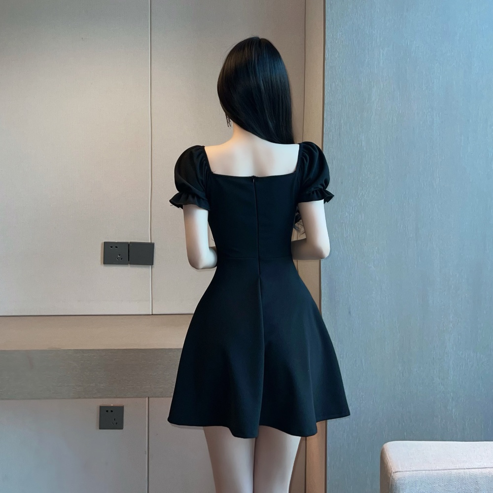 Pinched waist sexy big skirt low collar short sleeve dress