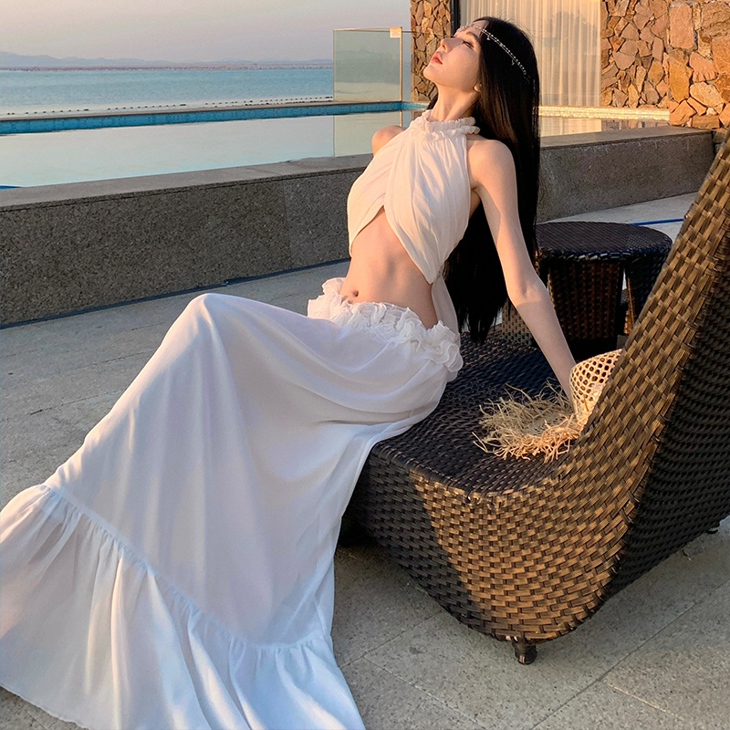 Halter tops niche long skirt 2pcs set for women