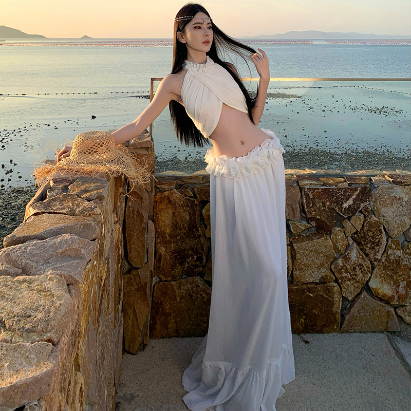 Halter tops niche long skirt 2pcs set for women