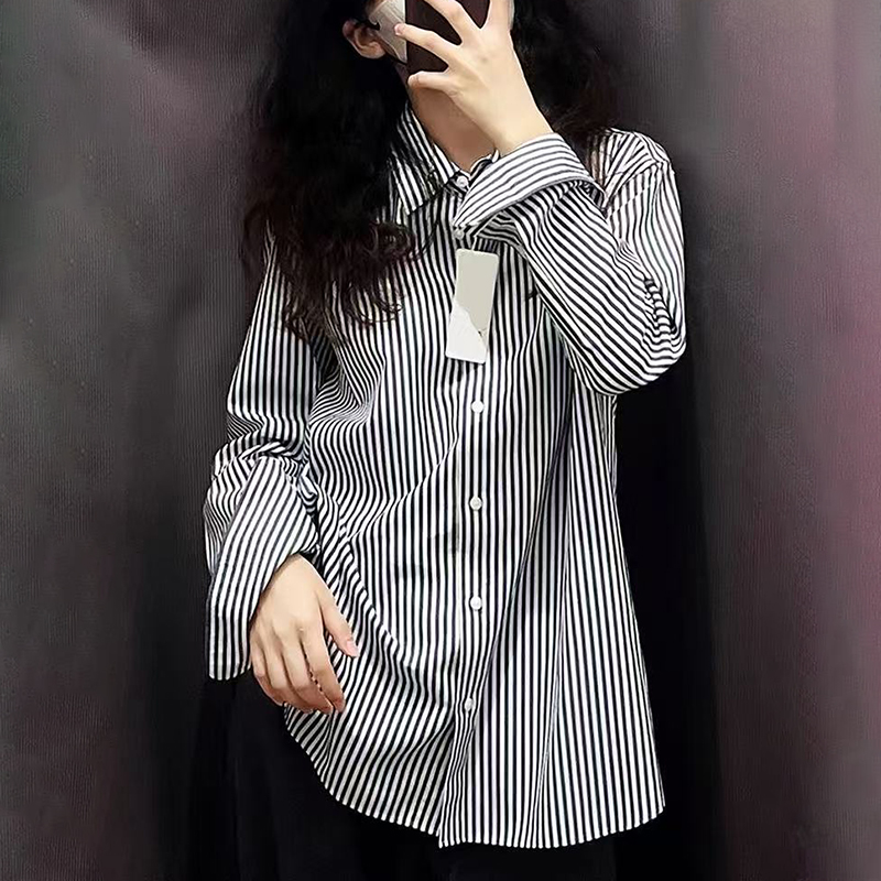 Spring and autumn shirt tops for women