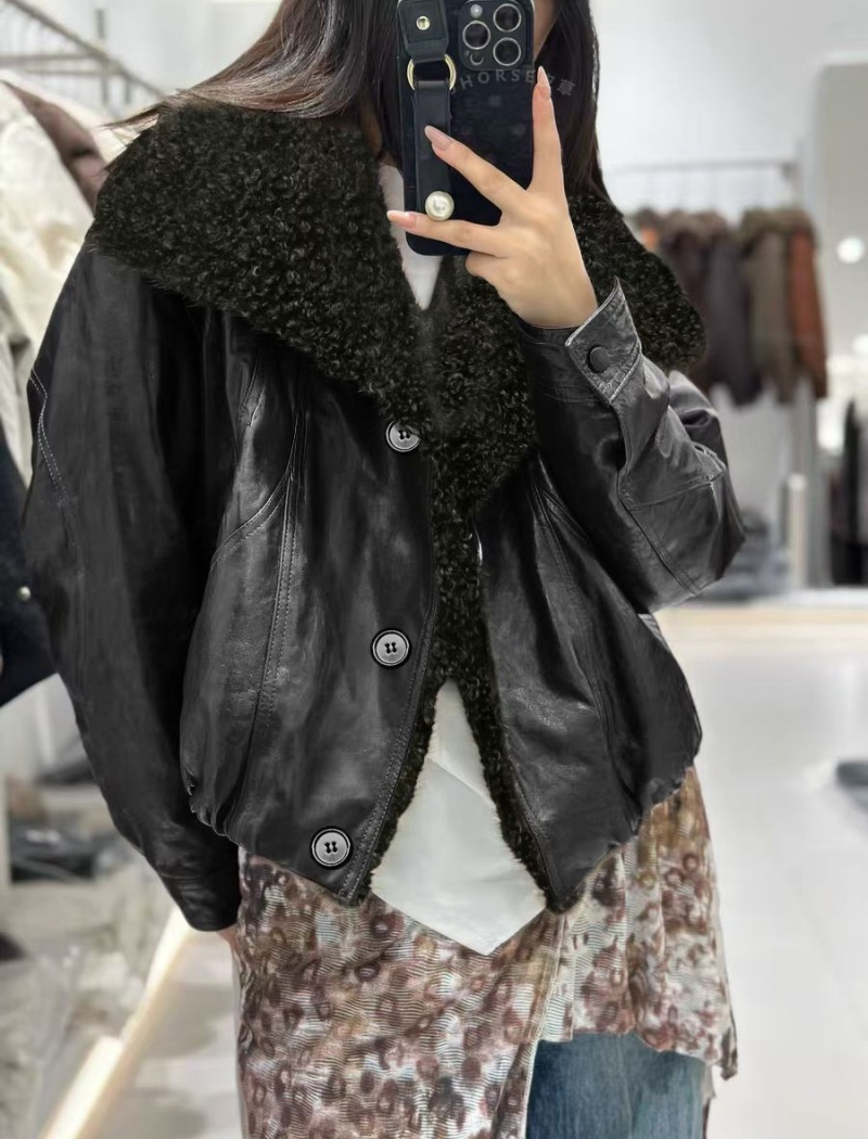 Lambs wool jacket short leather coat for women