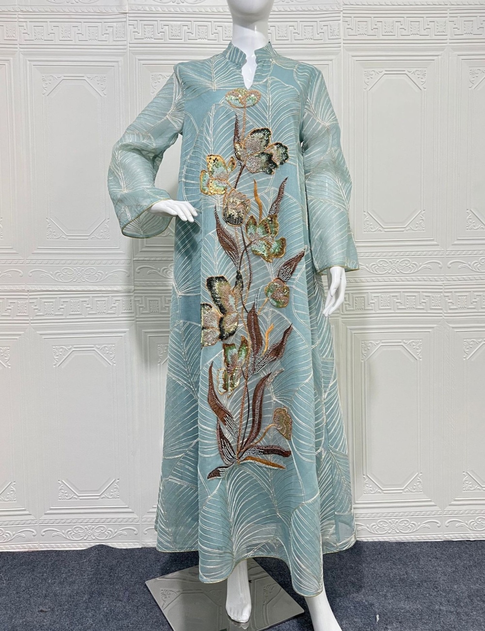 Long sleeve embroidery robe gauze dress