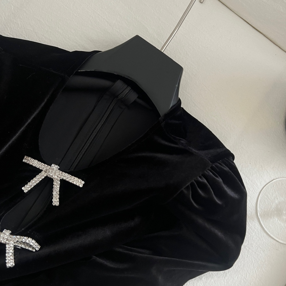 Hepburn style sequins velvet dress