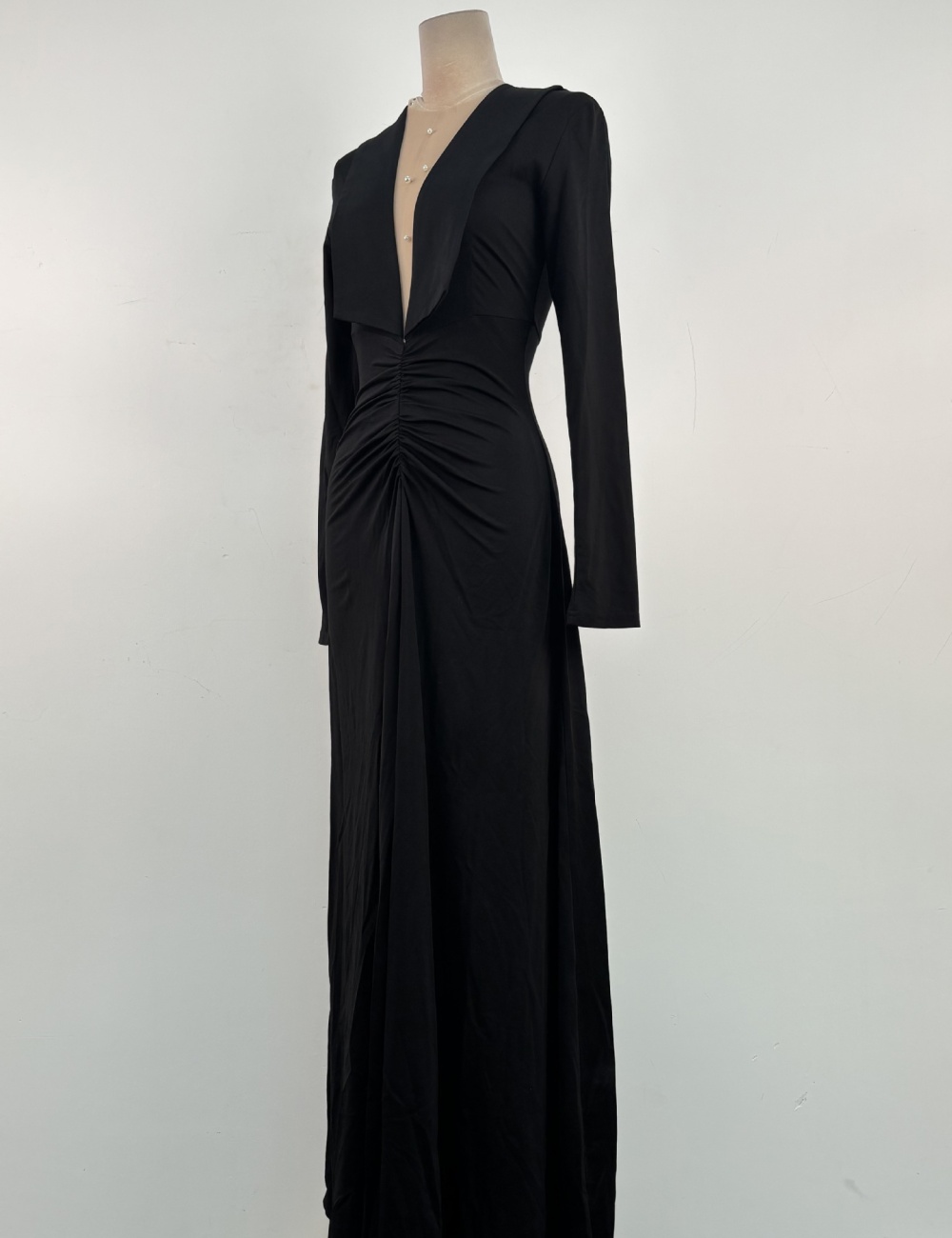 Temperament big skirt black dress pinched waist V-neck long dress