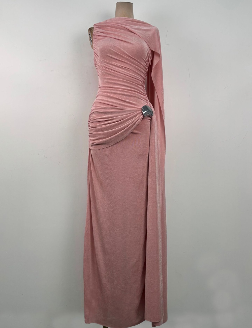 Temperament niche formal dress sleeveless chouzhe dress