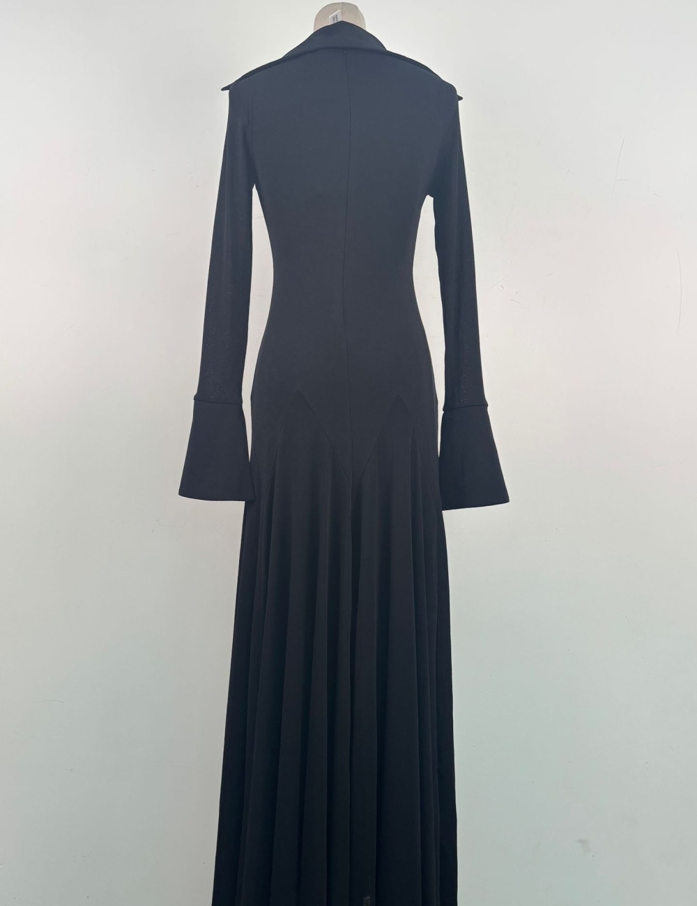 Temperament V-neck slim dress black big skirt long dress