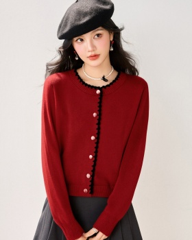 Retro long sleeve autumn and winter sweater