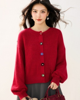 Unique round neck sweater tender cardigan